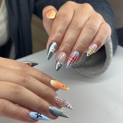 Spa Nails and Hair