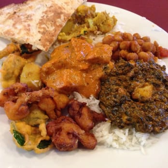 Delhi Palace - A selection from the lunch buffet. Plenty for vegetarians and carnivores. - Indian Near Me - Cincinnati, Ohio Delhi Palace - A selection from the lunch buffet. Plenty for vegetarians and carnivores. - Indian Near Me - Cincinnati, Ohio