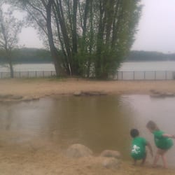 Schateiland Zeumeren - Outdoor water/play area.