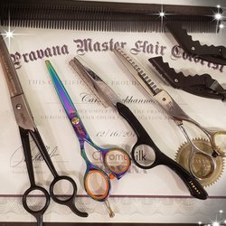 Mirror Mirror Salon