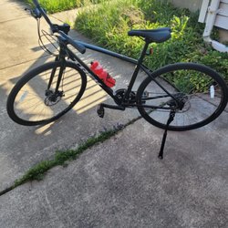 Handlebars Cycle Company - Trek FX 1 bicycle