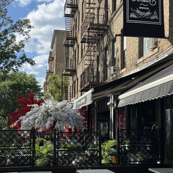 Mon Amour Coffee & Wine - Breakfast & Brunch Near Me - New York, New York