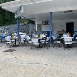Outside dinning