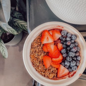 Perfectly Pressed - Acai Bowl - Juice Bars & Smoothies Near Me - Monterey, California Perfectly Pressed - Acai Bowl - Juice Bars & Smoothies Near Me - Monterey, California