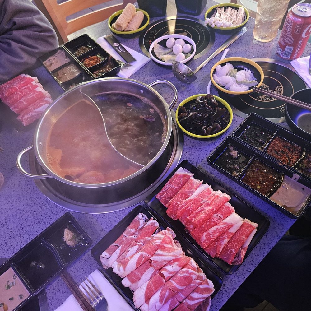 Meet Hot Pot - Cajun/Creole Near Me - Carlstadt, New Jersey Meet Hot Pot - Cajun/Creole Near Me - Carlstadt, New Jersey