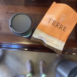 Terre Coffee & Bakery