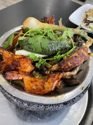 El Tsunami Seafood & Mexican Restaurant by null