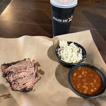 Mission BBQ - Brisket, cold slaw & beans - Barbeque Near Me - Davie, Florida