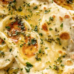 Sher E Punjab - Garlic Naan