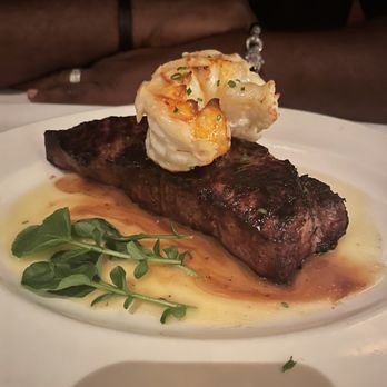 The Capital Grille - Steak and lobster - Steakhouses Near Me - Baltimore, Maryland The Capital Grille - Steak and lobster - Steakhouses Near Me - Baltimore, Maryland
