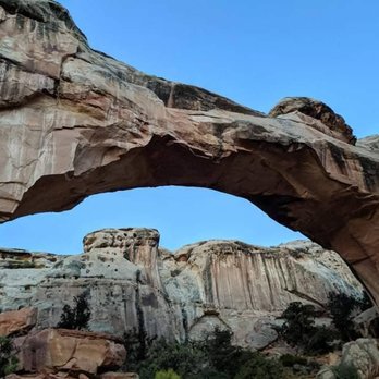 Capitol Reef National Park - Hickman Bridge - Parks Near Me - Fruita, Utah