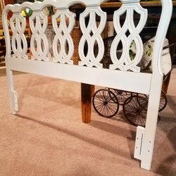 Timeless Consignment - Timeless Consignment of Milton is a home decorating consignment store filled with items that will bring your home to life.