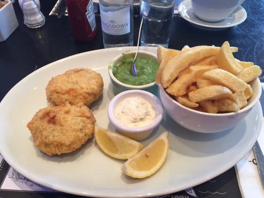 Cannon Hill Fish & Fries by null