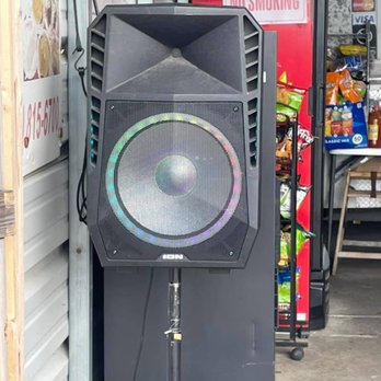 Pupusería y Taquería “Jimmy” - That speaker let's you know they are legit! - Food Trucks Near Me - Tulsa, Oklahoma Pupusería y Taquería “Jimmy” - That speaker let's you know they are legit! - Food Trucks Near Me - Tulsa, Oklahoma