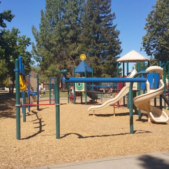 Gibbons Park - Parks Near Me - Carmichael, California