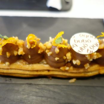 bubó Bar - Orange Chocolate Walnut Éclair @endoedibles on Instagram for more - Breakfast & Brunch Near Me - Barcelona, B bubó Bar - Orange Chocolate Walnut Éclair @endoedibles on Instagram for more - Breakfast & Brunch Near Me - Barcelona, B
