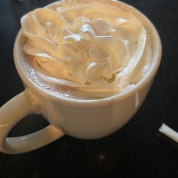 Daley’s Restaurant - Hot Chocolate with whipped cream. - Diners Near Me - Chicago, Illinois