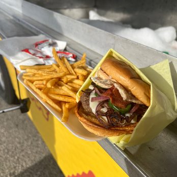 AhhHuevo - "Ahh burger & fries" - Food Trucks Near Me - North Hollywood , California AhhHuevo - "Ahh burger & fries" - Food Trucks Near Me - North Hollywood , California