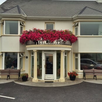 Balcony House - The front of the property. - Guest Houses Near Me - Galway, G
