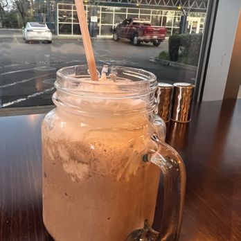 Carmen's Burger Bar - Oreo milkshake - Burgers Near Me - Santa Rosa, California Carmen's Burger Bar - Oreo milkshake - Burgers Near Me - Santa Rosa, California