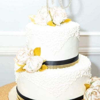 Judy's Cakes - A Beautiful Taste Wedding Cake - Custom Cakes Near Me - Jacksonville, Florida Judy's Cakes - A Beautiful Taste Wedding Cake - Custom Cakes Near Me - Jacksonville, Florida