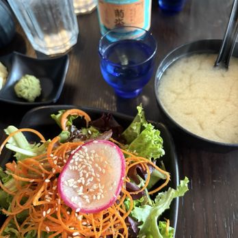Fish On Rice - Sushi Bars Near Me - Los Angeles, California Fish On Rice - Sushi Bars Near Me - Los Angeles, California