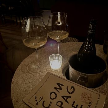 La Compagnie Wine Bar Flatiron - Venues & Event Spaces Near Me - New York, New York