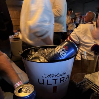 Pennsylvania 6 NYC - Buckets of Labatt blues! - Bars Near Me - New York, New York Pennsylvania 6 NYC - Buckets of Labatt blues! - Bars Near Me - New York, New York