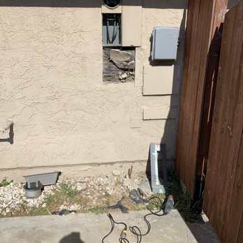 Etzae Electric - From a 100 amp panel - Electricians Near Me