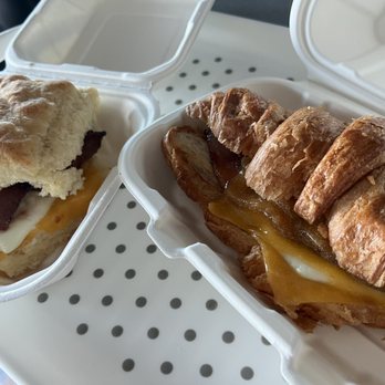 Whale Bites Cafe - Whale Bites breakfast sandwiches - Breakfast & Brunch Near Me - Depoe Bay, Oregon Whale Bites Cafe - Whale Bites breakfast sandwiches - Breakfast & Brunch Near Me - Depoe Bay, Oregon