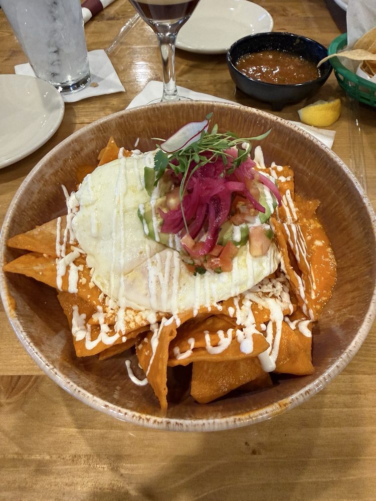 Mr Sombrero Mexican Restaurant #4 Logo