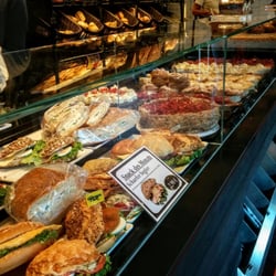 Die Mühlenbäcker - Preisgünstige Alternative zur Gastronomie des nahegelegenen FOC Montabaur.