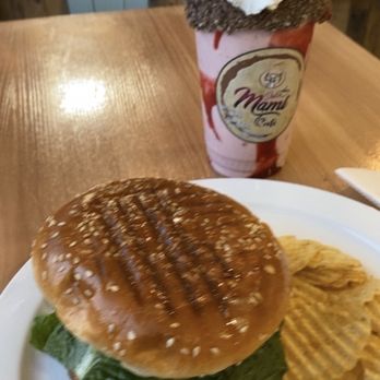 Dulce Mami Cafe - Cafes Near Me - Chicago, Illinois