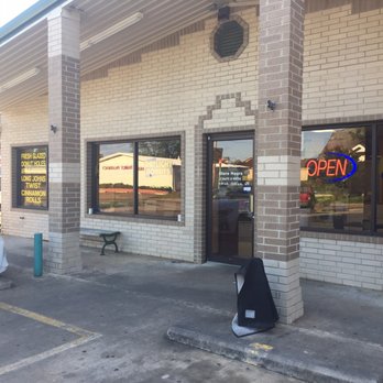 Daylight Donuts - Great local breakfast place. The salsa is outstanding! - Donuts Near Me - Hugo, Oklahoma Daylight Donuts - Great local breakfast place. The salsa is outstanding! - Donuts Near Me - Hugo, Oklahoma