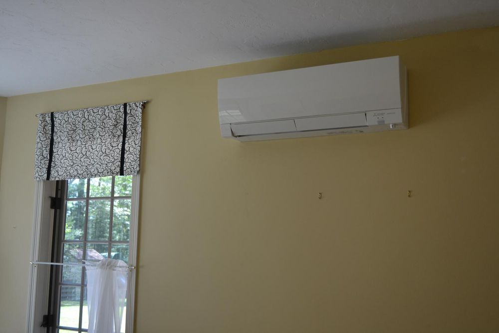 Slide of Lavallee Systems