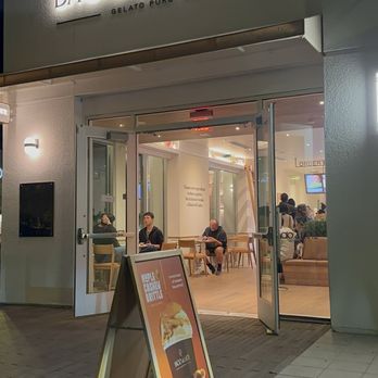 Bacio Di Latte - Outside - Gelato Near Me - La Jolla, California