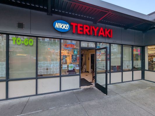 Nikko Teriyaki by null