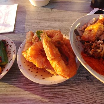 Mian - Keto friendly - crispy chicken, salt & pepper shrimp, fried shroom, cucumber salad - Noodles Near Me - Artesia, California Mian - Keto friendly - crispy chicken, salt & pepper shrimp, fried shroom, cucumber salad - Noodles Near Me - Artesia, California