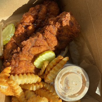 Chicken Fire - Hot Box mild - Chicken Shop Near Me - Orlando, Florida