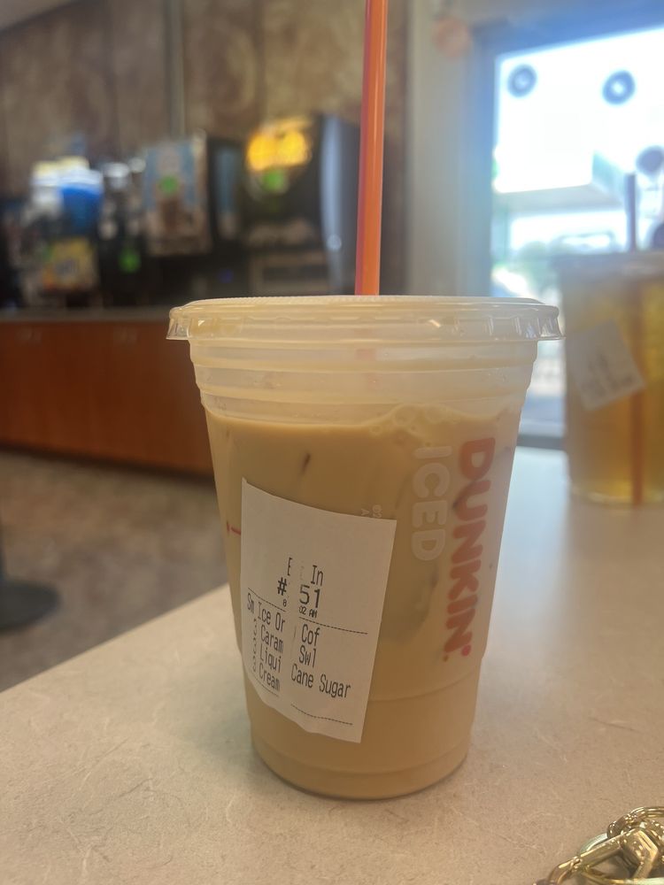 DUNKIN’ 10 Viking Dr, Reedsburg, Wisconsin Donuts Restaurant