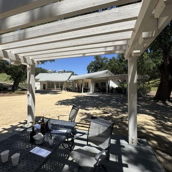 Pasolivo Ranch - Tasting area - Olive Oil Near Me - Paso Robles, California