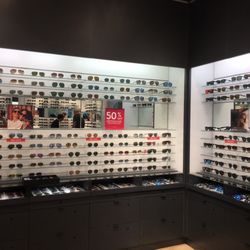 Sunglass Hut - Interior 2