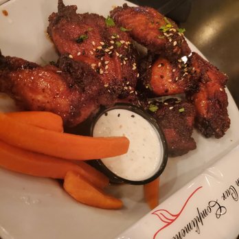 Social Tap - Korean BBQ wings. Good but not KBBQ at all - Sports Bars Near Me - Ventura, California Social Tap - Korean BBQ wings. Good but not KBBQ at all - Sports Bars Near Me - Ventura, California
