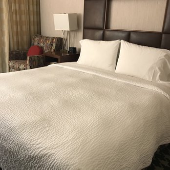 Courtyard by Marriott Denver Downtown - Bed - Hotels Near Me - Denver, Colorado Courtyard by Marriott Denver Downtown - Bed - Hotels Near Me - Denver, Colorado