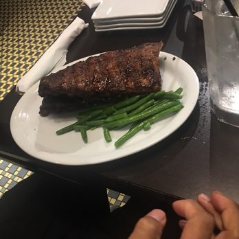 Ruby Tuesday Moanalua - Full rack ribs with green beans - American Near Me - Honolulu, Hawaii Ruby Tuesday Moanalua - Full rack ribs with green beans - American Near Me - Honolulu, Hawaii