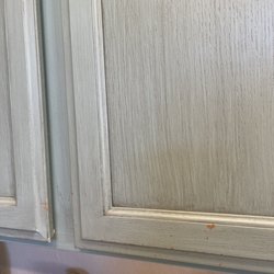 Pretty N Chic Furniture - Paint chips and wearing