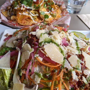 Tarragon Cafe - Fillmore Salad and steak nachos. - Cafes Near Me - San Francisco, California