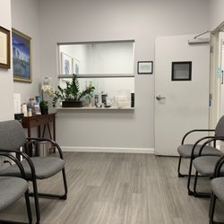 Sun Urology - -Office- Front Desk