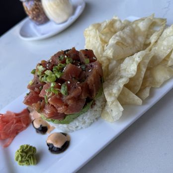 Thirsty Lion - Poke - American Near Me - Denver, Colorado