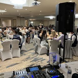 Williams Socal Entertainment - Wedding in Hilton La Jolla